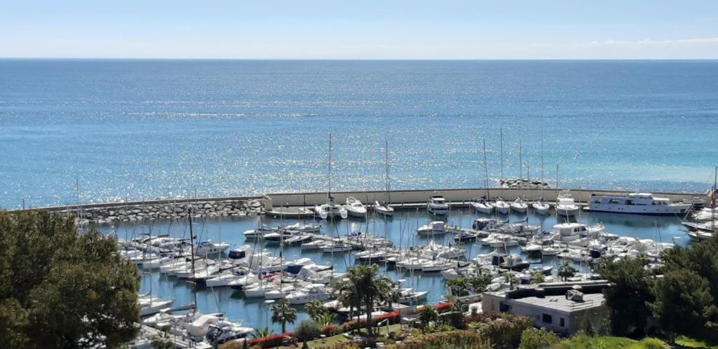 Appartement Casa Stella à San Lorenzo al Mare Extérieur photo
